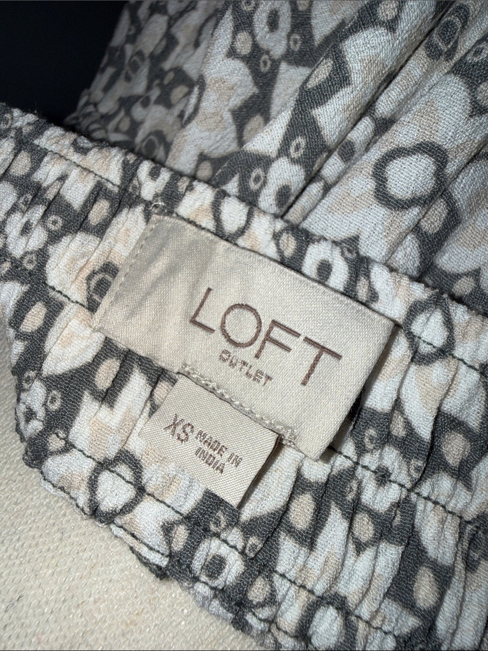 LOFT Gray and White Floral Pattern Maxi Skirt - Picture 2 of 4